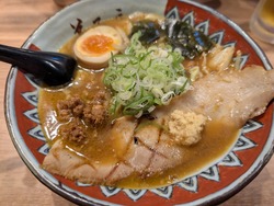 PXL_20250817_063042786