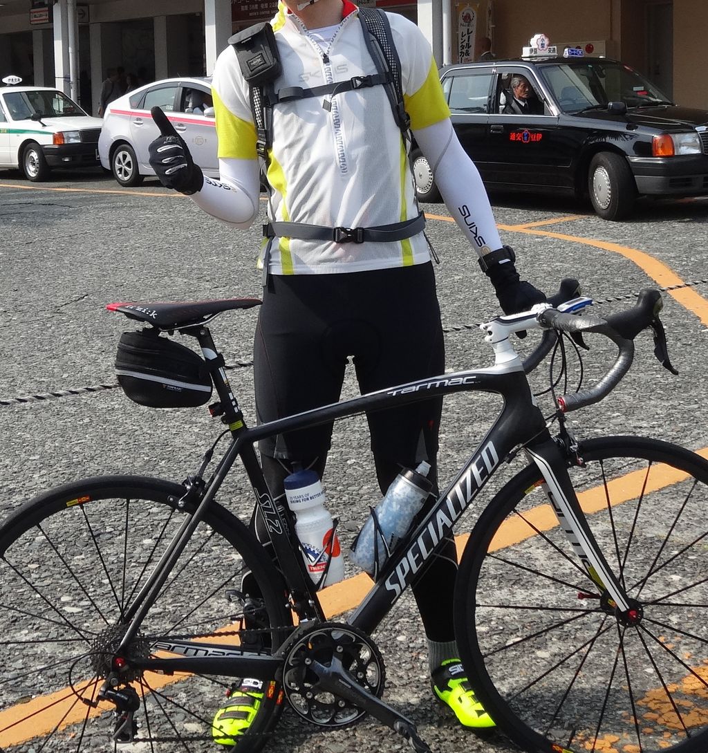 透けたビブの見え方 Connecting The Dots W Nx695