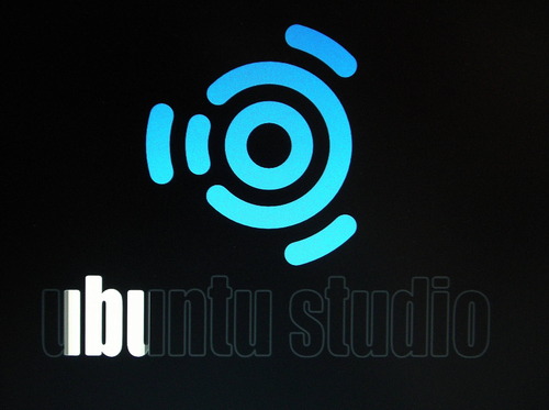 DSCN2629_455ubuntu studio_Ed01