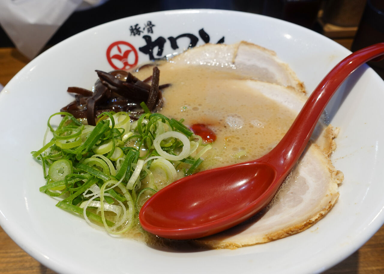 豚骨セワン 北天神 丁寧な処理が光る現代的な濃厚とんこつ 口福ヤマトモの食日記