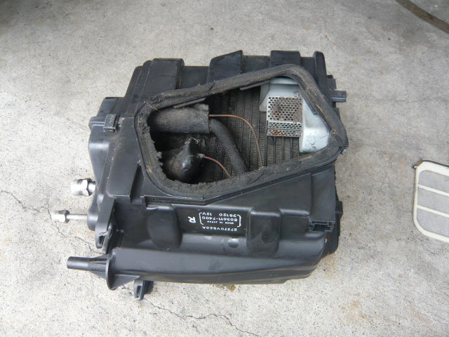 日産 QJY31 セドリック エバポレーター分解 清掃 エアコン修理