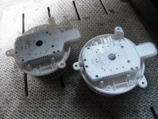 トヨタ GWS204 クラウンハイブリッド ブロアモーター交換