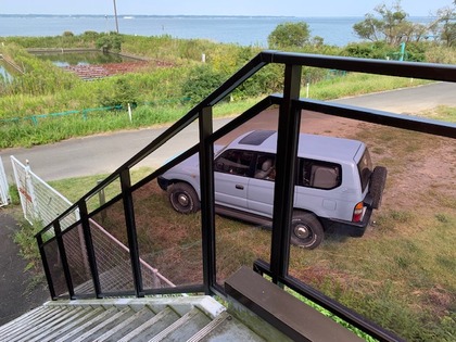 2436-2stairsup