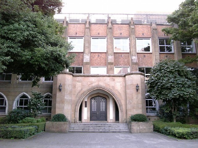 学習院大学目白キャンパス写真 黄昏の屋上