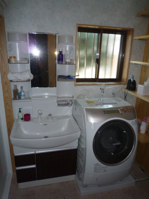 TOSHIBAドラム式洗濯乾燥機ZABOON 設置 : エコキュート 岡山 「コートー電器」 岡山 電化住宅