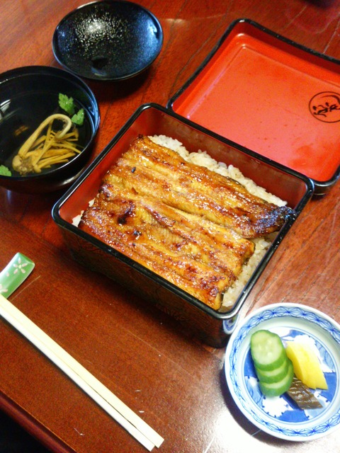 山形県酒田市船場町の うなぎ割烹 玉勘 のご紹介 コーワ株式会社 会長菊池秀悦