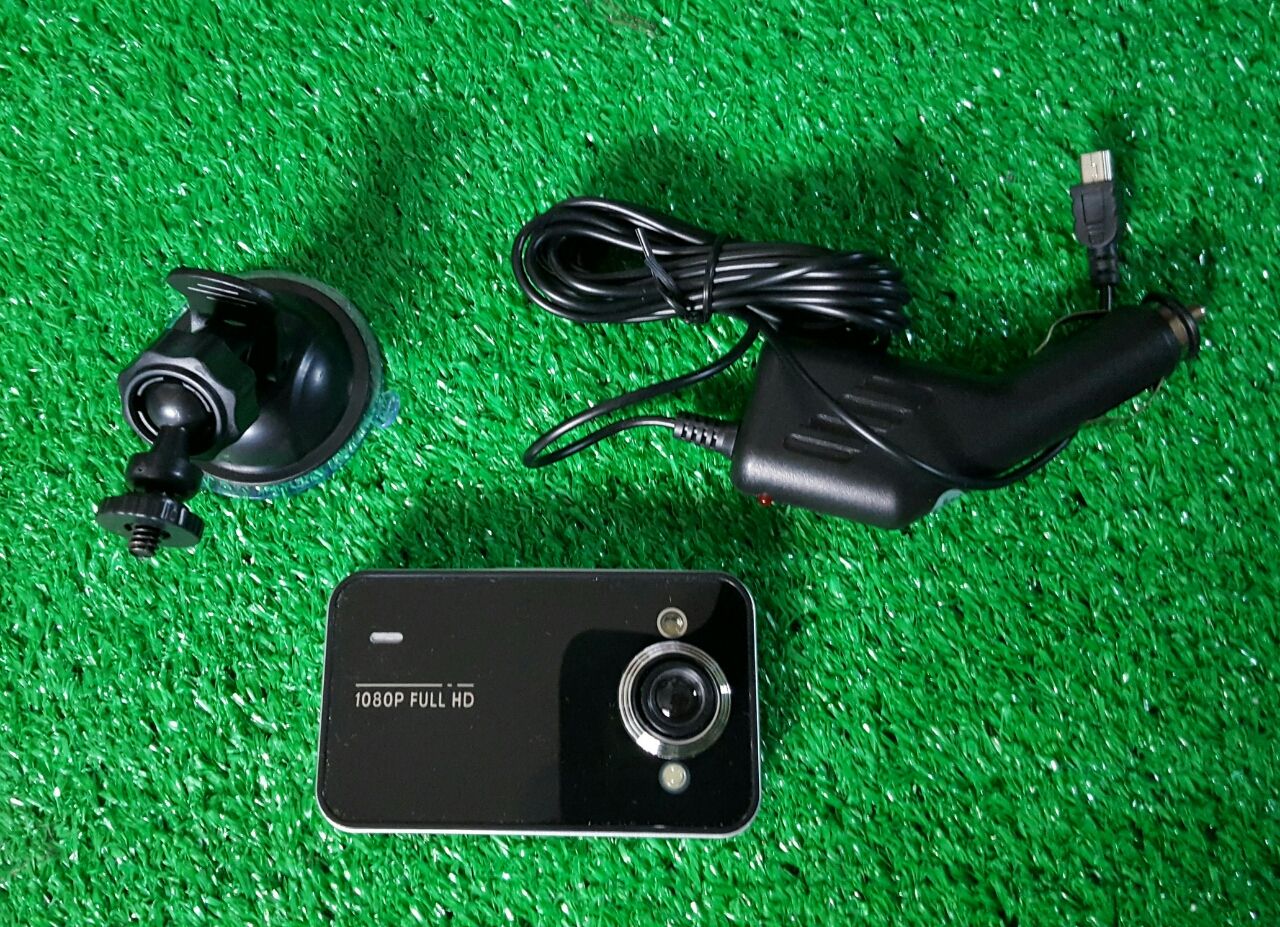 リア ドライブレコーダー装着 Vwゴルフ6ヴァリアントpe 整備blog 旧 コヤッキーの ｖｗゴルフ3ワゴン 整備blog