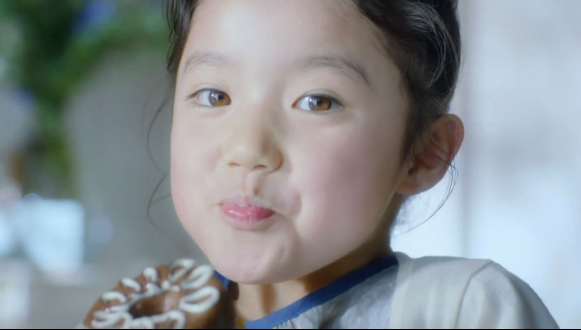 Kfc ケンタッキーフライドチキン Cm ごきげんにしてよ Gw 安藤美優 あんどうみゆ ちゃん6才 動画あり 子役タレント応援ブログ