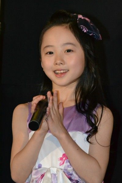 本田望結 ほんだみゆちゃん 8才 浅見姫香ちゃん13才 濱田龍臣くん12才 映画「きいろいゾウ」初日舞台挨拶 動画「火曜サプライズ」 : ★