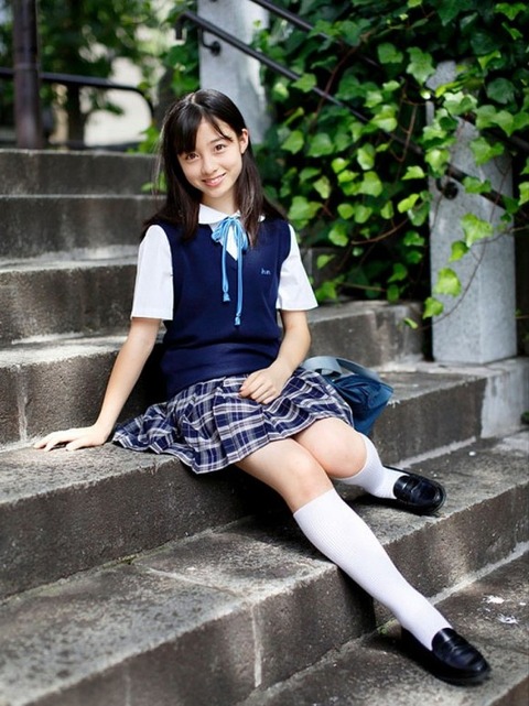 入手困難　Chuboh学園2013春　橋本環奈、佐々木みゆう　他 Amazon.co.jp: 橋本環奈 チューボー Chu→Boh vol.56 2013年夏号