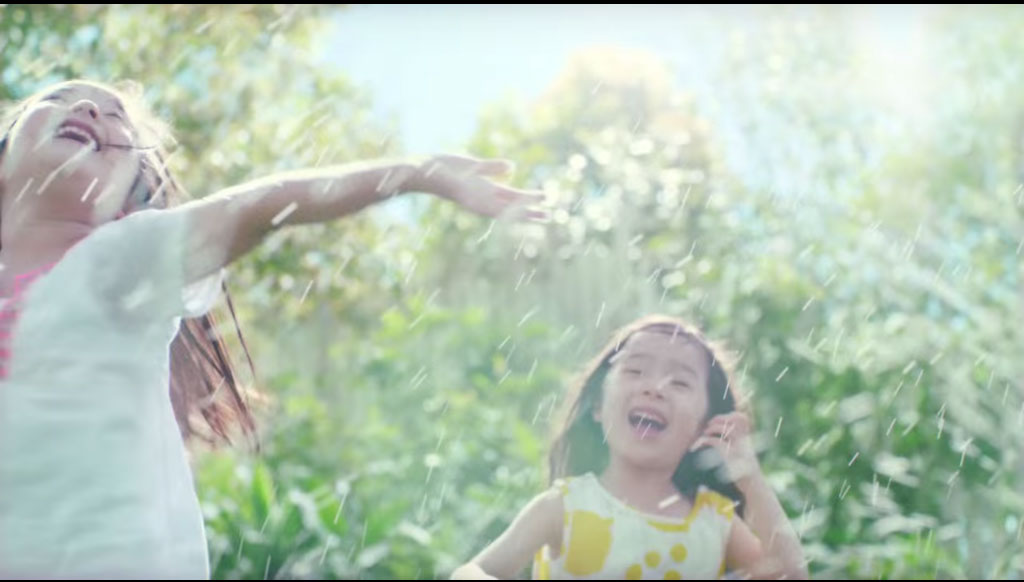 花王 メリット 16 夏を楽しもう 篇 Cm 知久杏朱 ちく あんじゅ ちゃん 6才 幼稚園年長さん あうろらちゃん 7才 小学1年生 動画 小雪さん 子役タレント応援ブログ 花王 メリット 16 夏を楽しもう 篇 Cm 知久杏朱 ちく あんじゅ ちゃん 6才 幼稚園年長さん あうろらちゃん 7才 小学1年生 動画 小雪さん 子役タレント応援ブログ