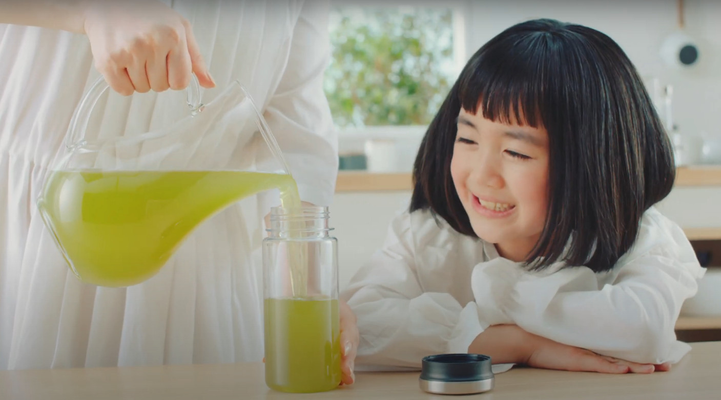 Cm ブレンディ ザリットル 語り合ットル 篇 他 川田秋妃 かわだあきちゃん 7才 小学2年生 原田知世さん 21年5月 動画あり 子役タレント応援ブログ Cm ブレンディ ザリットル 語り合ットル 篇 他 川田秋妃 かわだあきちゃん 7才 小学2年生 原田知世さん 21年5月 動画あり 子役タレント応援ブログ