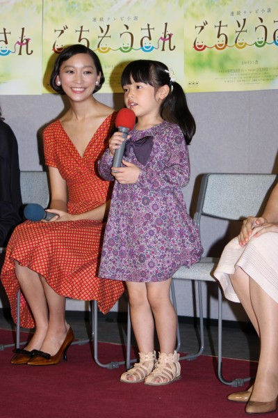 豊嶋花 とよしまはなちゃん 6才 小学1年生 Nhk ごちそうさん 卯野め以子 幼少期役 9月30日 10月5日 他 動画あり 子役タレント応援ブログ 豊嶋花 とよしまはなちゃん 6才 小学1年生 Nhk ごちそうさん 卯野め以子 幼少期役 9月30日 10月5日 他 動画あり 子役タレント応援ブログ