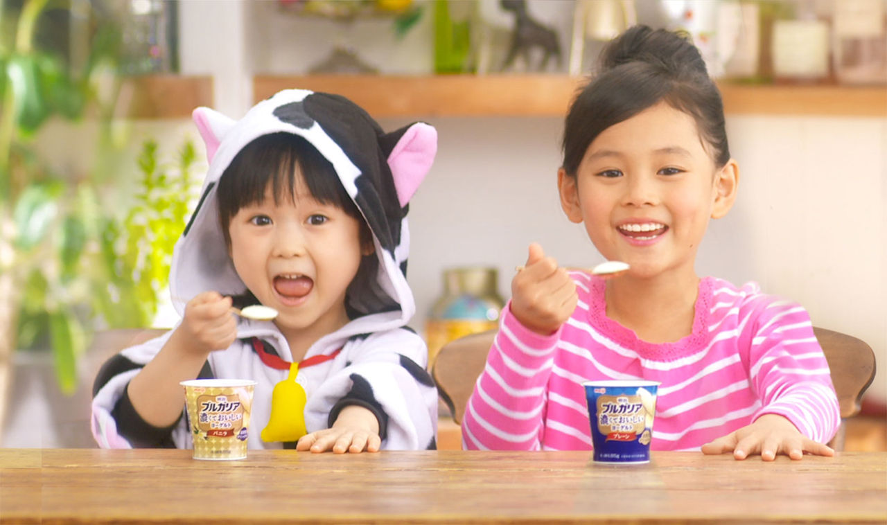 藤田彩華 ふじたさいか ちゃん 船木えりあ ふなきえりあ ちゃん 明治ブルガリア濃くておいしいヨーグルト わかった 篇 食べちゃった篇 Cm 子役タレント応援ブログ