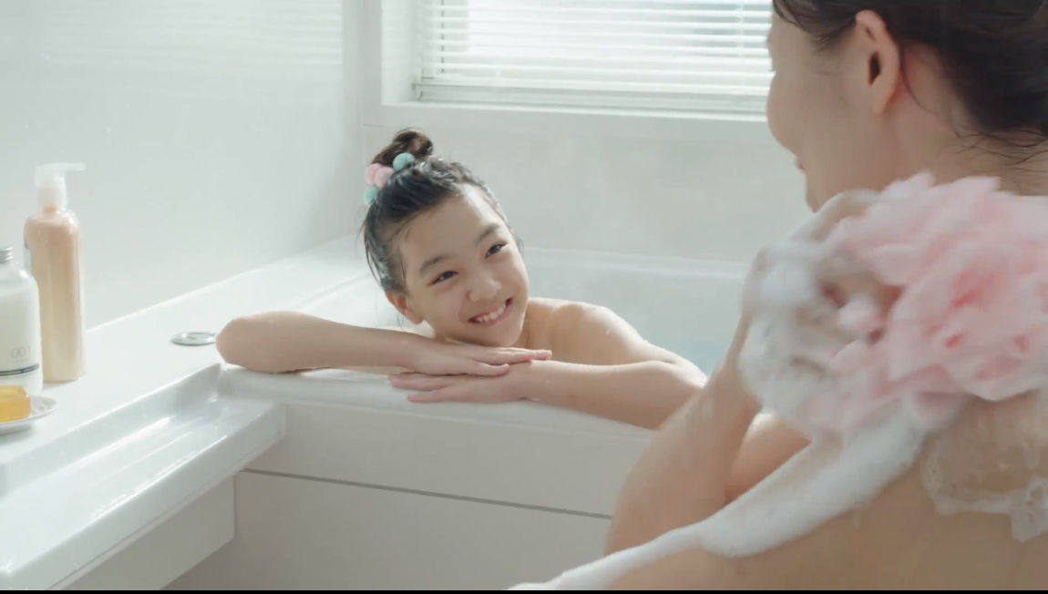 タカラスタンダード Cm ハッピーバスで篇 中川江奈ちゃん 長島愛莉ちゃん 他 子役6人 動画あり 子役タレント応援ブログ タカラスタンダード Cm ハッピーバスで篇 中川江奈ちゃん 長島愛莉ちゃん 他 子役6人 動画あり 子役タレント応援ブログ