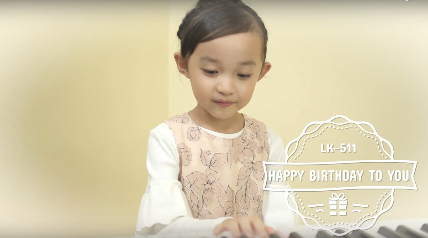 マクドナルド ハッピーセット CM りかちゃん「ファッションショー」篇 飯尾夢奏ちゃん 鈴木夢奈ちゃん 小峰碧月