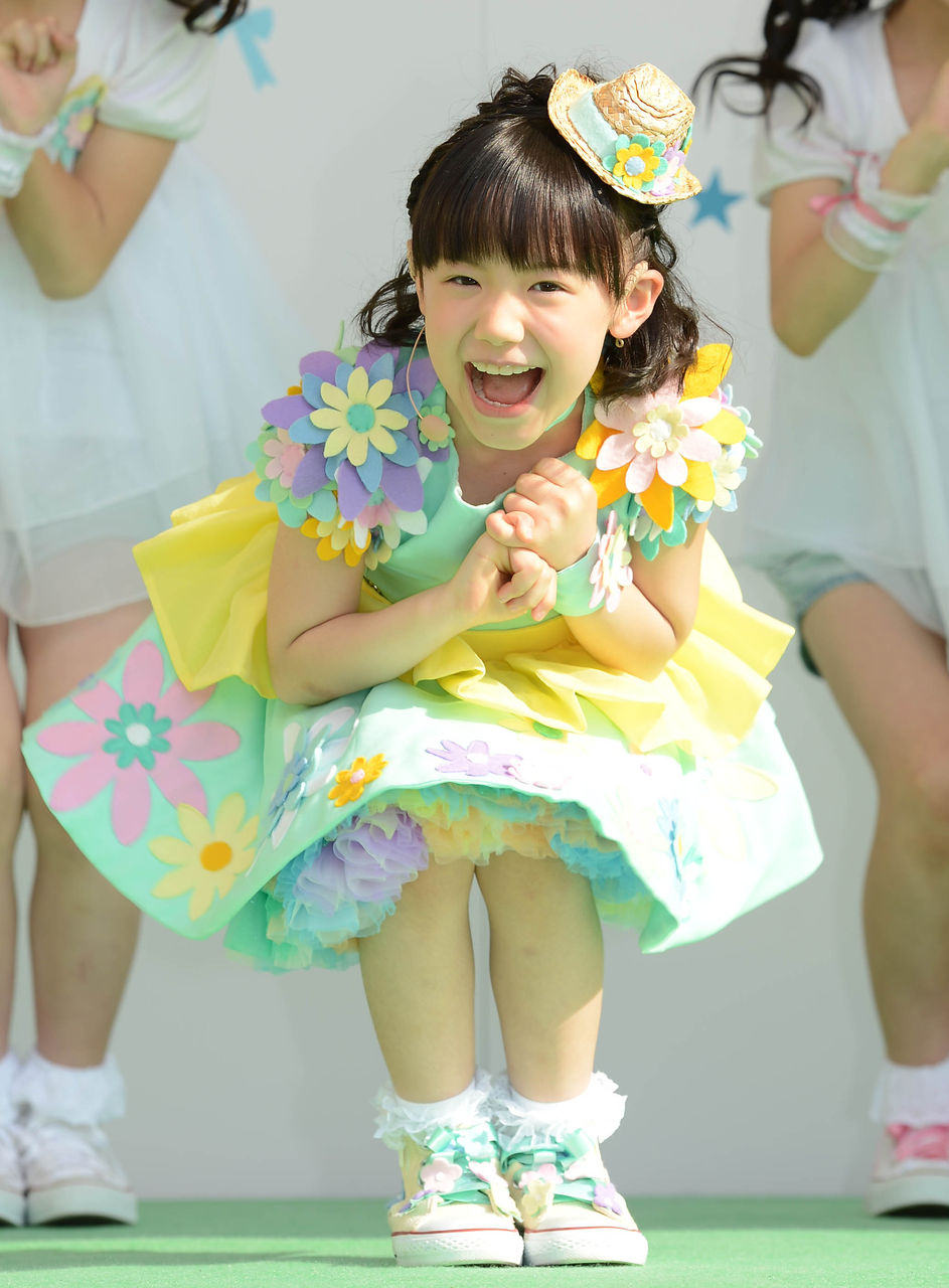 芦田愛菜あしだまなちゃん 7才 小学2年生 12年5月16日 水 アリオ亀有 ハイタッチ会 イベントレポート 子役タレント応援ブログ