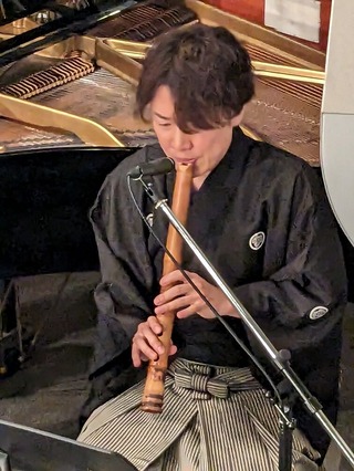 PXL_20231126_063841576