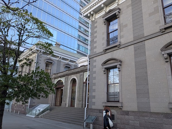 PXL_20260125_023108393