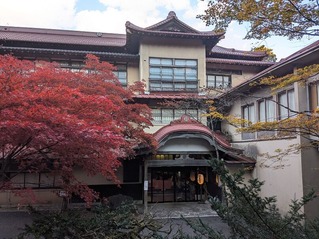 PXL_20251106_055627804