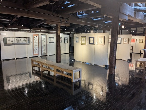 PXL_20260221_050044312