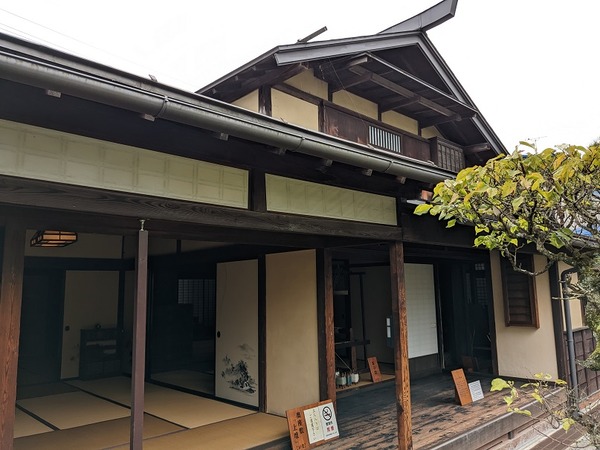 PXL_20221009_022524575