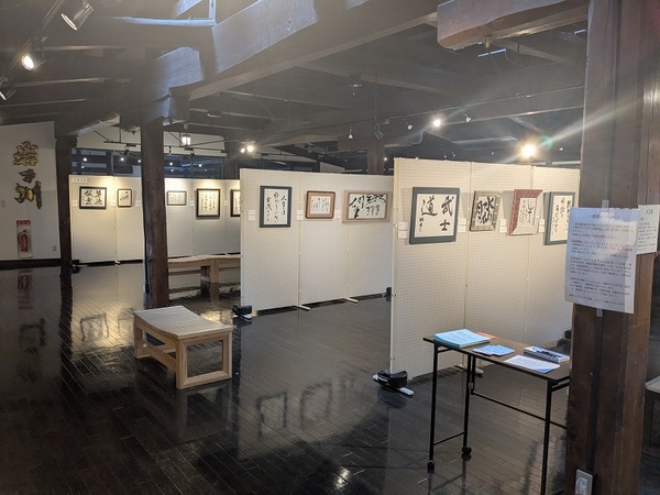 PXL_20260221_050044311