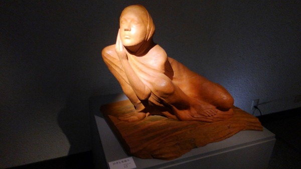 KIMG5294日ざしを追う