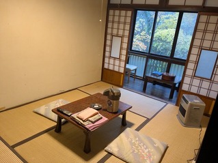 PXL_20251106_060158688