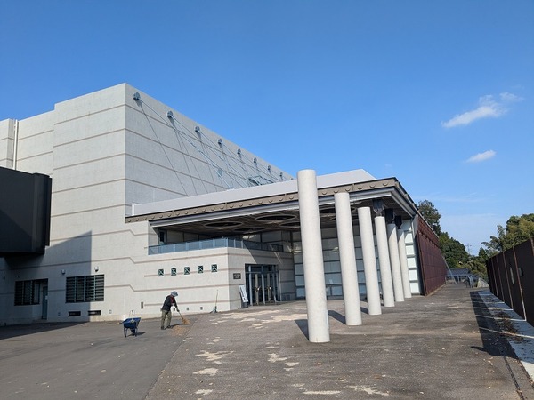 PXL_20251114_021834736.MP