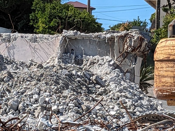 PXL_20231013_030757874