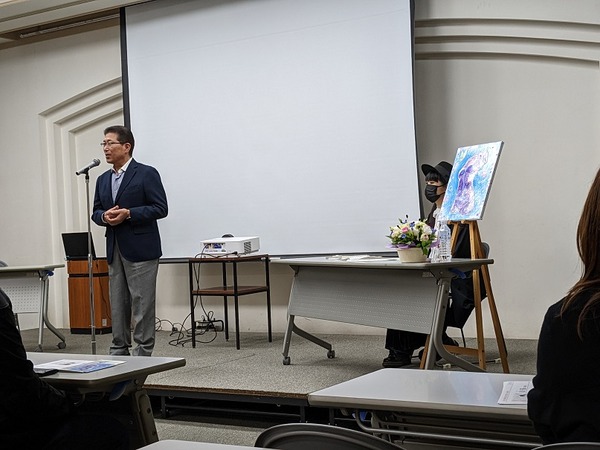 PXL_20221022_050215537.MP