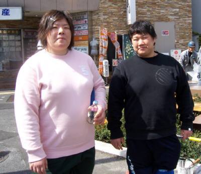 2006年3月24日 金 1 薪谷翠選手と塚田真希選手 院長日記 2006年3月24日 金 1 薪谷翠選手と塚田真希選手 院長日記