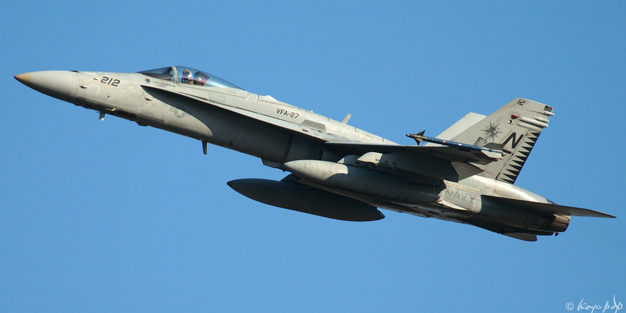 Koyapop’s LIBRARY ☆ BEAUTIFUL PLANES OF THE '00s +1 ☆ : VFA-27 NF-212