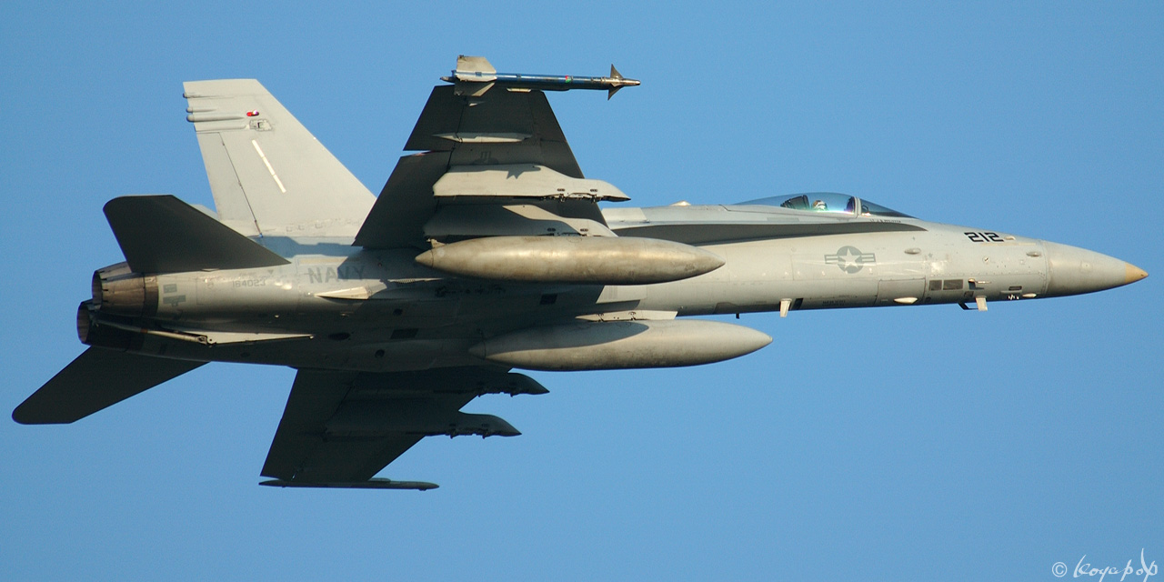 Koyapop’s LIBRARY ☆ BEAUTIFUL PLANES OF THE '00s +1 ☆ : VFA-27 NF-212