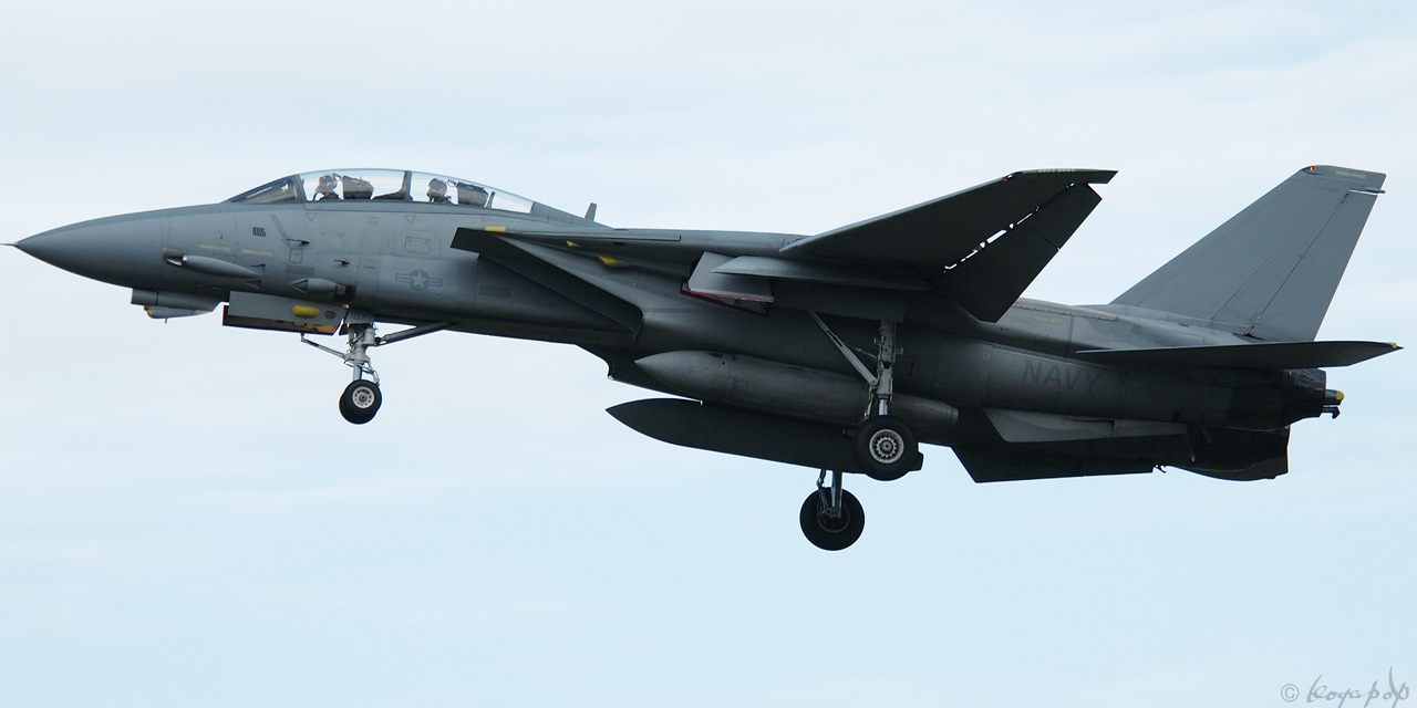 Koyapop’s LIBRARY ☆ BEAUTIFUL PLANES OF THE '00s +1 ☆ : VF-154 NF-107