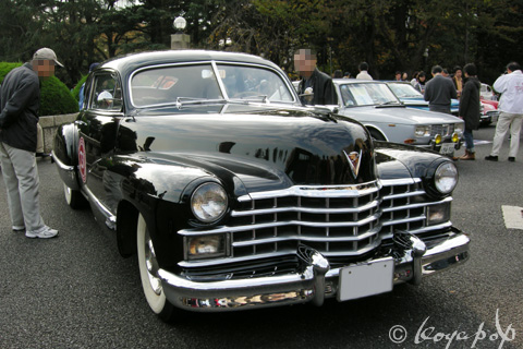 Cadillac 1947 戦前のモデルと同じカタチの1947年型キャデラック