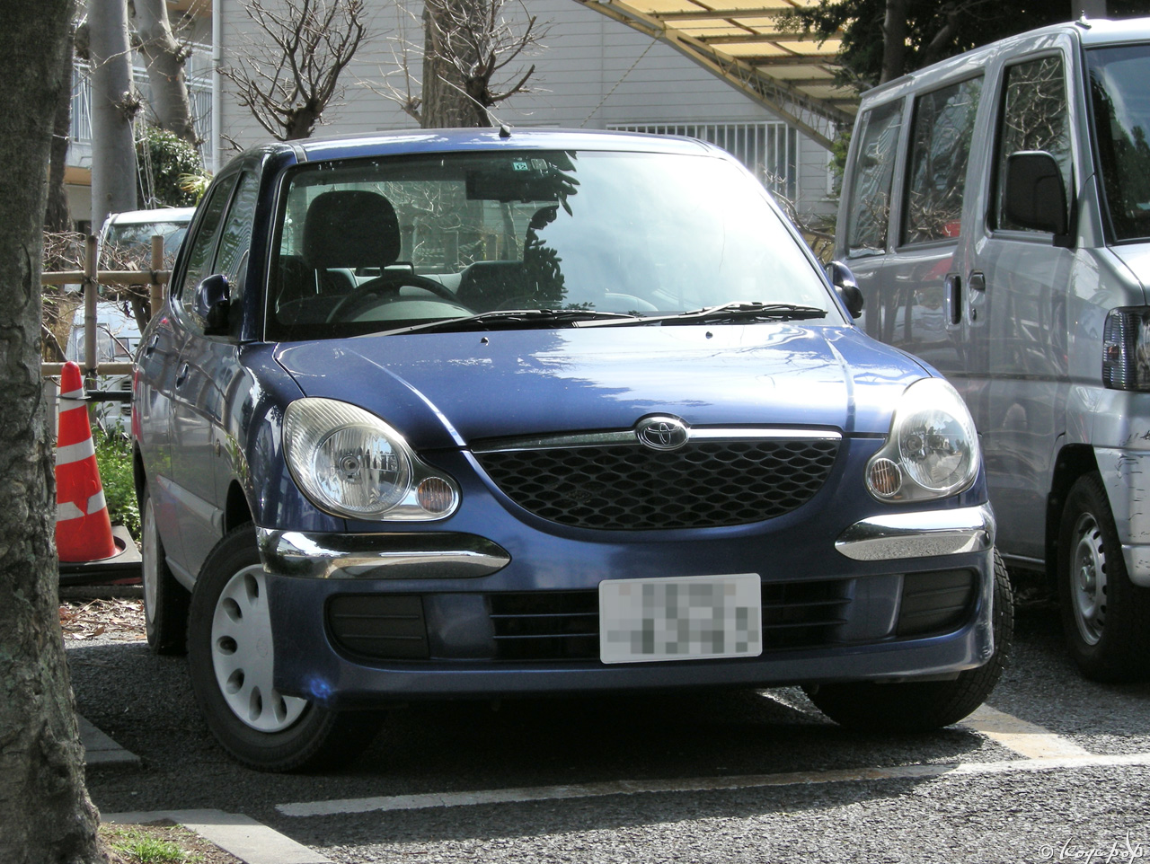 08 toyota duet 100312-510x1280