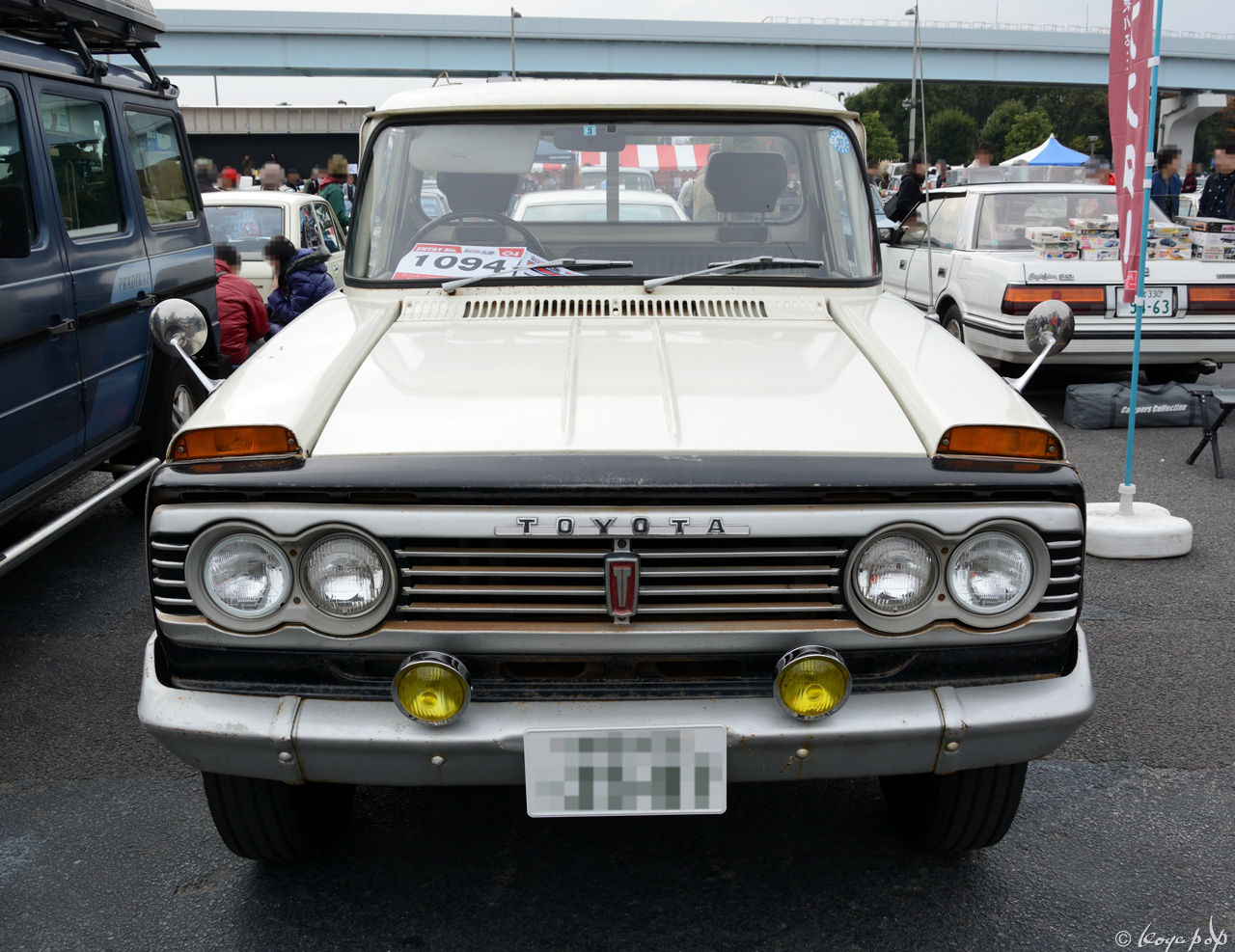 Toyopet Stout 1960- フェンダー上面のターンランプがユニークな