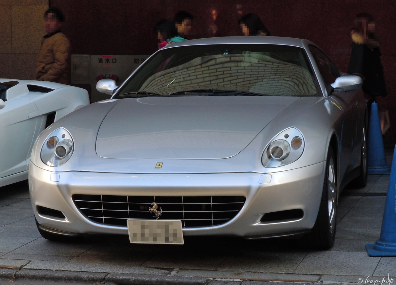 01 ferrari 111230-519x1280