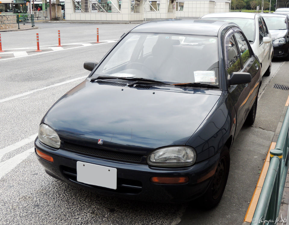 Mazda autozam revue 1990