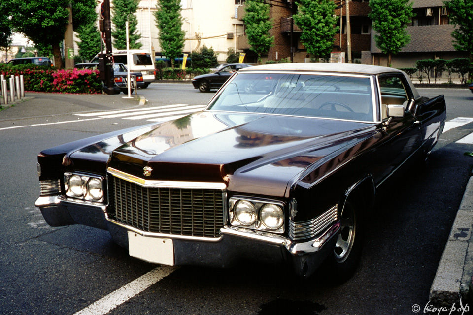 Cadillac 1970 グリルが細かくなった1970年型キャデラック : ☆ BEAUTIFUL CARS OF THE ’60s +1