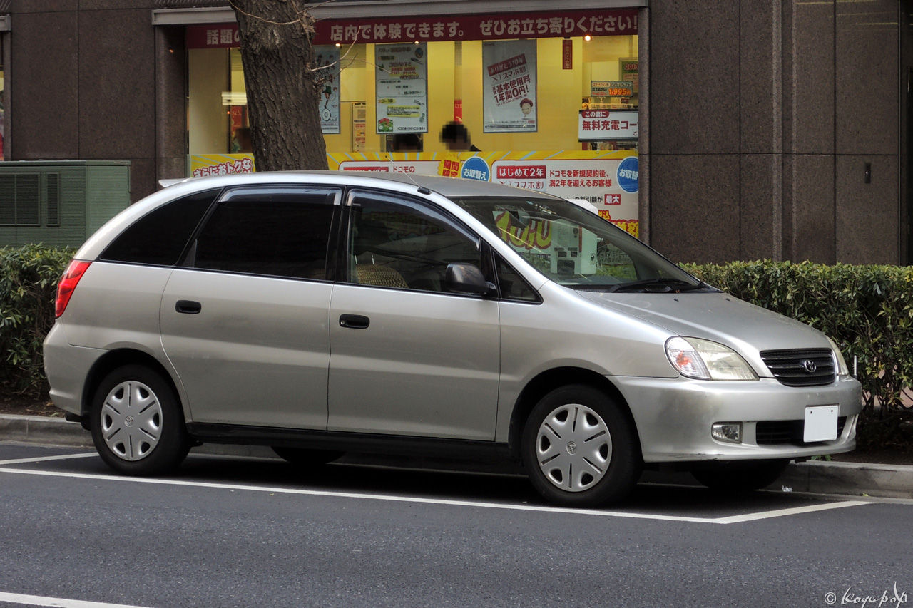 Обвес toyota nadia