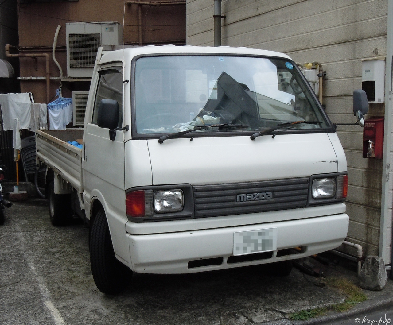 Mazda Bongo 1983- / Mazda Bongo Brawny 1983- 3代目になった