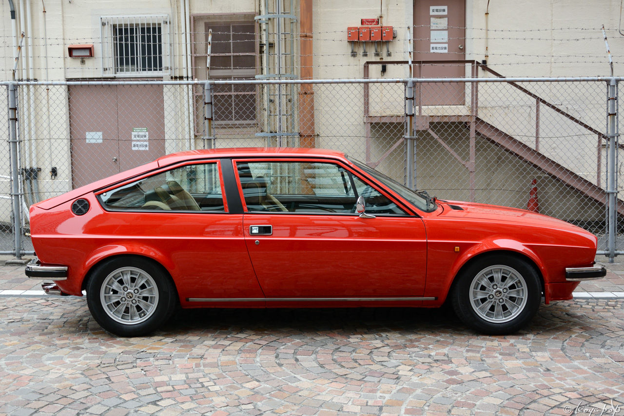 Alfa Romeo Alfasud Sprint 1976- 魅惑のボディ、アルファスッド