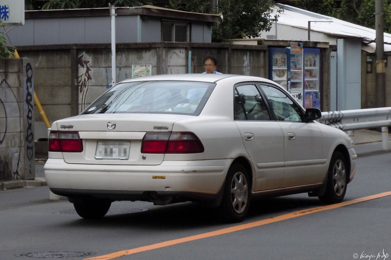 Mazda capella 1997