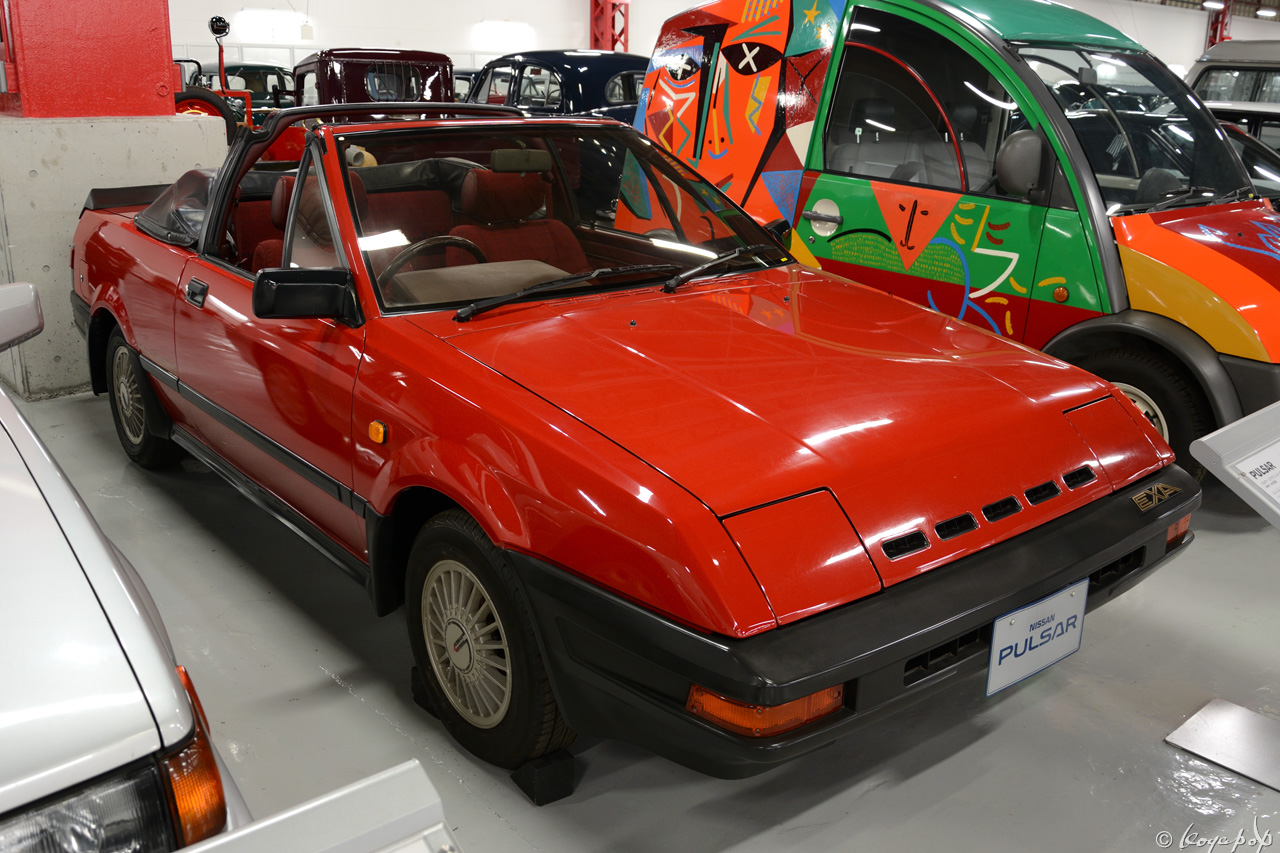 ハル Nissan Pulsar EXA Convertible 1985- 特別限定販売された