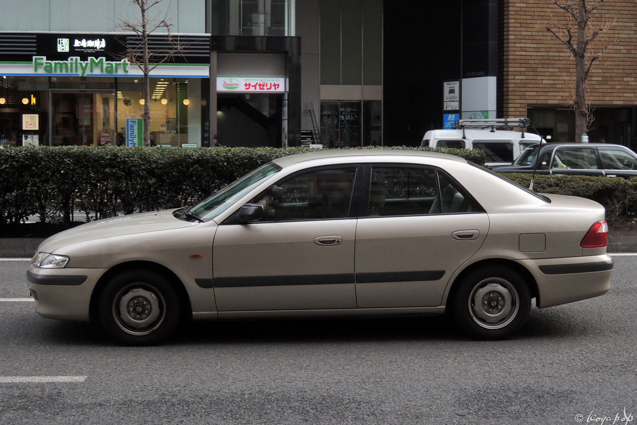 Mazda capella 1997