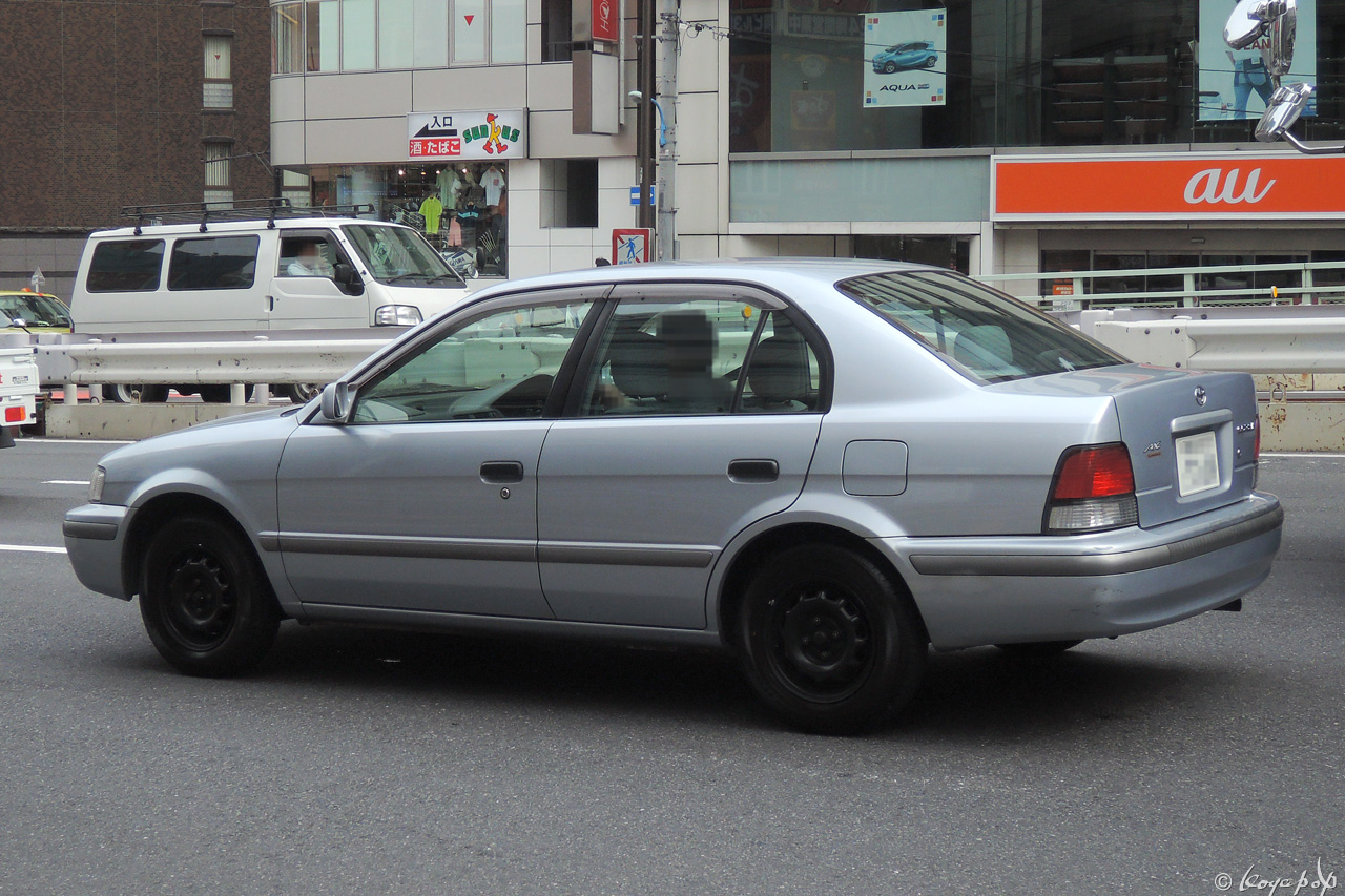 11 toyota corsa 140520-536x1280