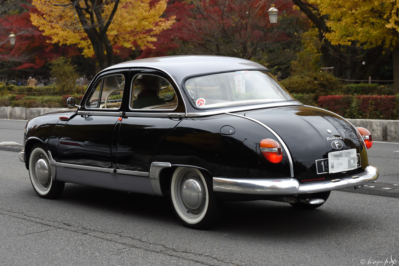 05 panhard dyna z 1958 181202R-518x1280